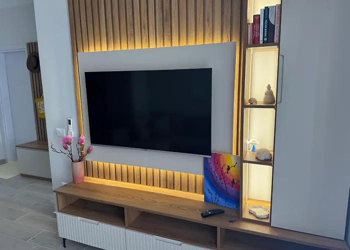 Gridis Qerret - One Bedroom Apartment, At Qerret Beach, Durres, Albania 골렘