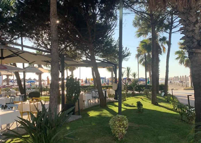 아파트 Gridis Qerret - One Bedroom Apartment, At Qerret Beach, Durres, Albania