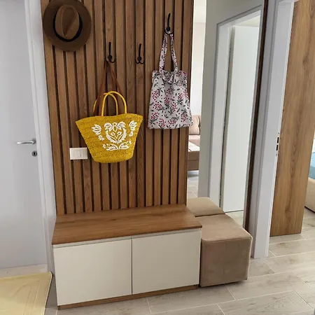 Apartament Gridis Qerret - One Bedroom Apartment, At Qerret Beach, Durres, Albania *