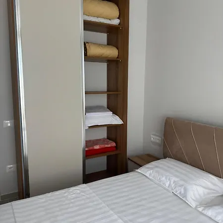 Apartament Gridis Qerret - One Bedroom Apartment, At Qerret Beach, Durres, Albania Golem (Tirana)