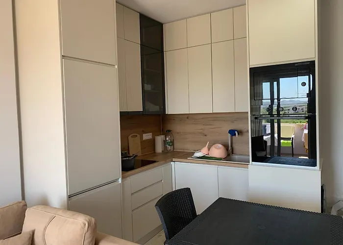 Gridis New Stylish, Fully Furnished, One Bedroom Apartment, Qerret Beach, Durres, Albania Golem (Tirana)